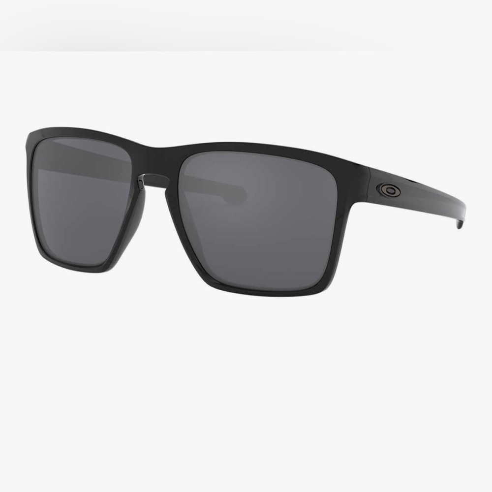 Oakley Matte Black Sliver XL Sunglasses